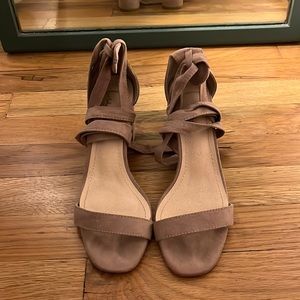 Lulus blush tie up block heels